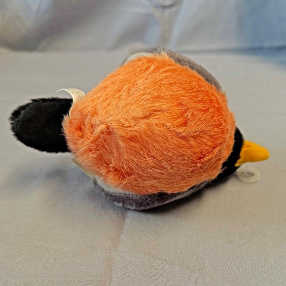 SINGING BIRD, PLAYS REAL BIRD CALLS, AMERICAN ROBIN, 6 L x 4 ½ W x 4 ¾ H INCH - Picture 4 of 16